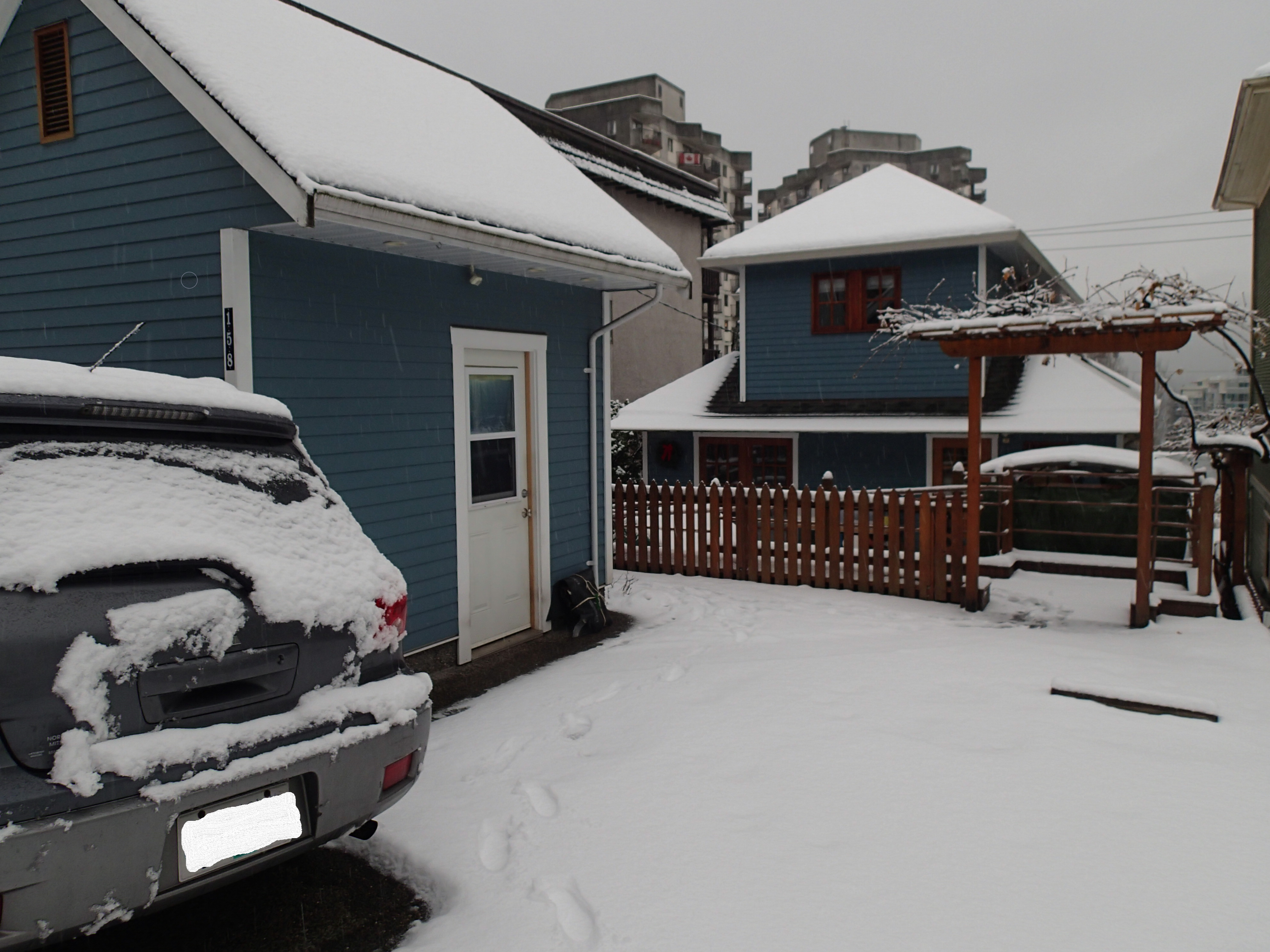 6. REAR Parking, Ramp, Recycling PLUS single door ENTRY to Cottage. March 2017